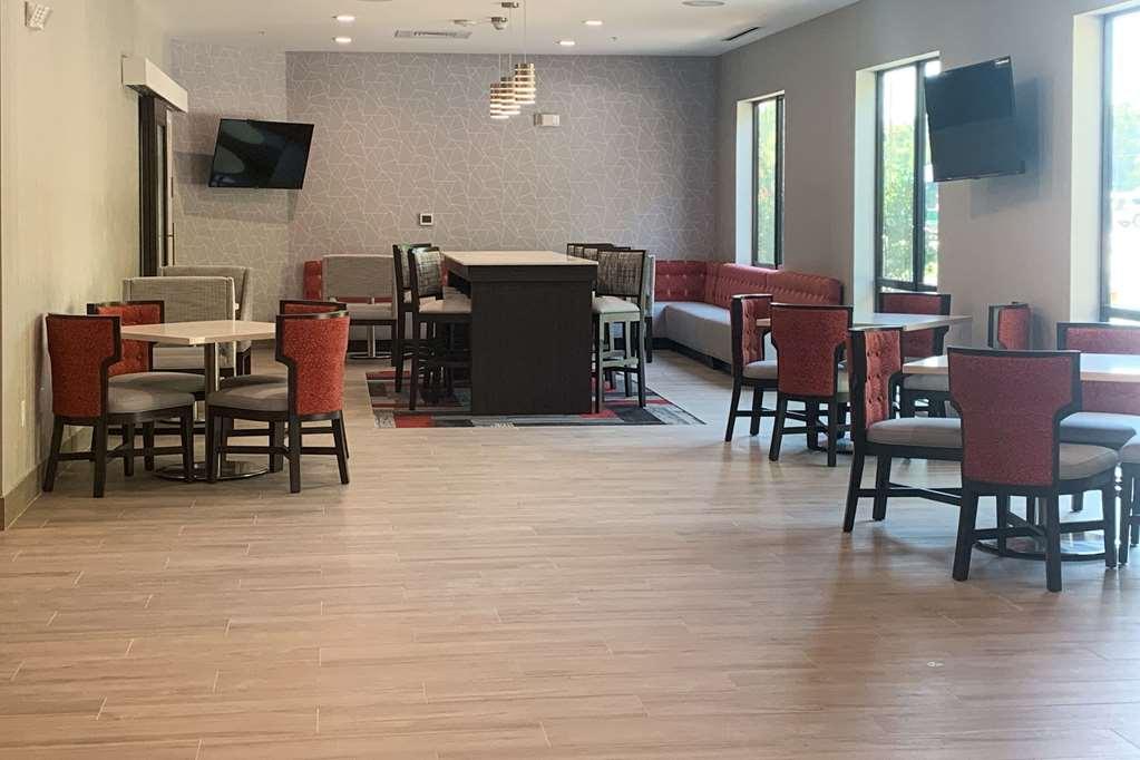 Comfort Inn & Suites オリーブブランチ レストラン 写真